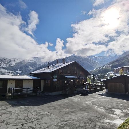 Auberge la Tzoumaz Extérieur photo